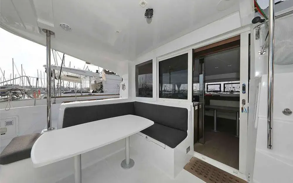 slider 6 Lagoon  40
