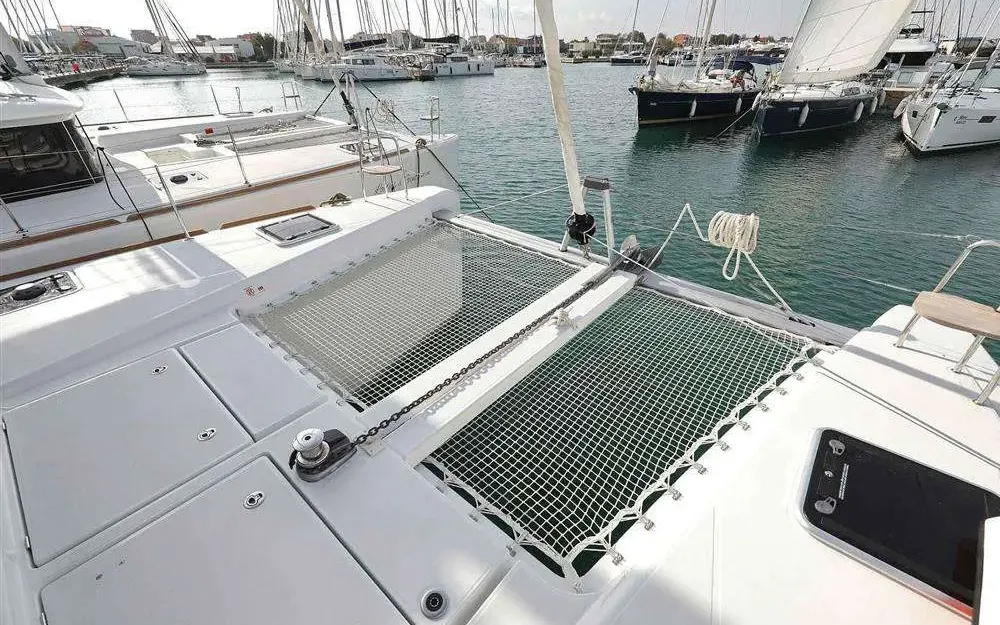 slider 7 Lagoon  40