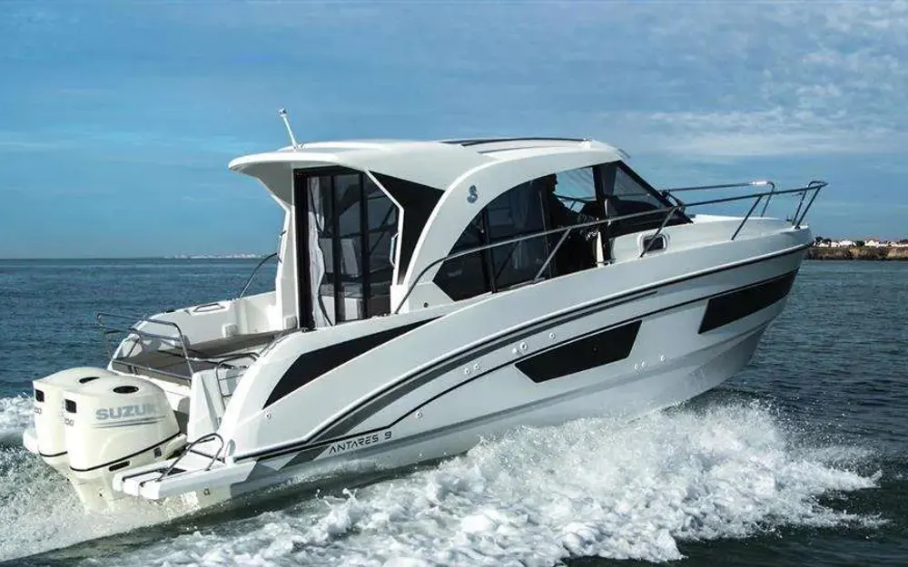 slider 16 Beneteau Antares Serie 9
