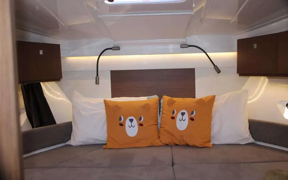 slider 31 Beneteau Antares Serie 9