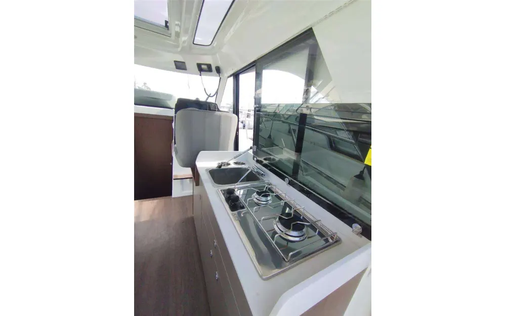 slider 6 Beneteau Antares Serie 9