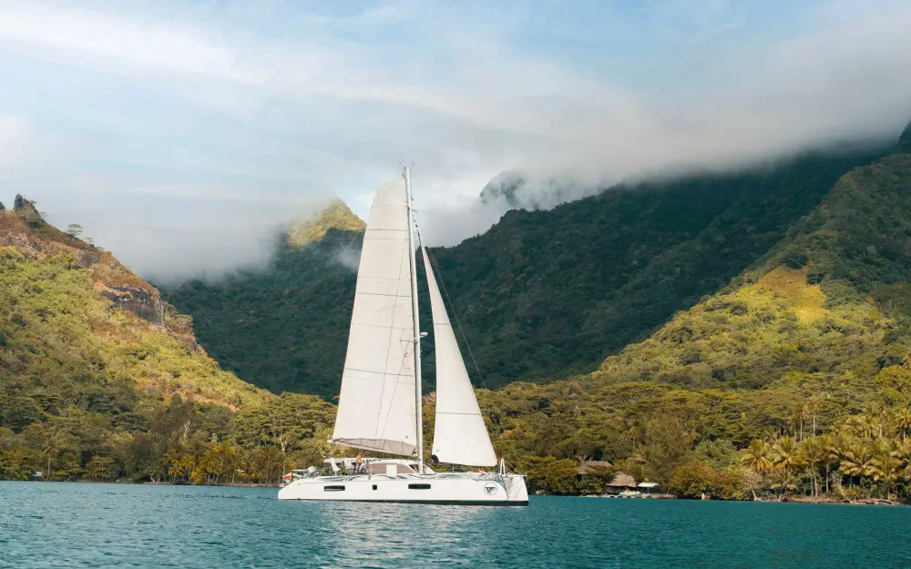 slider 9 Outremer  51
