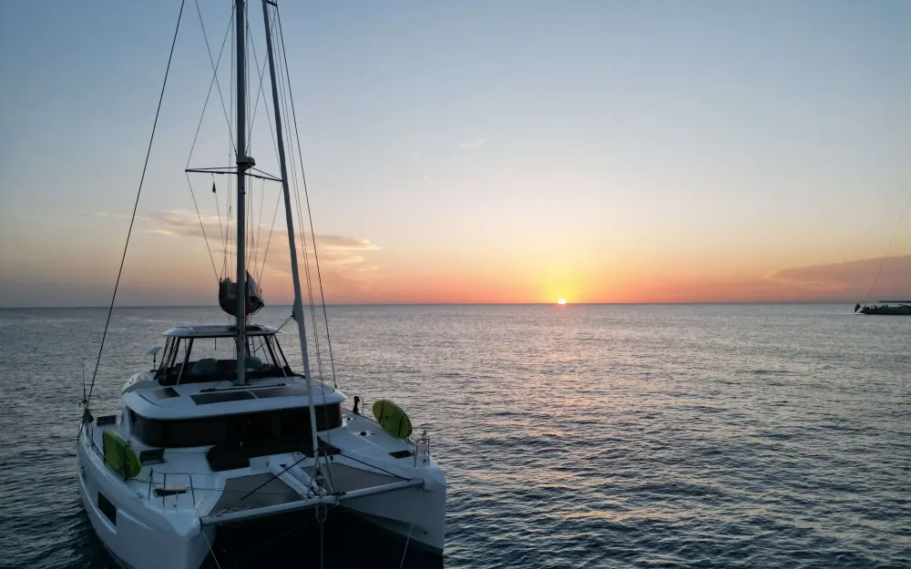 slider 16 Lagoon  46
