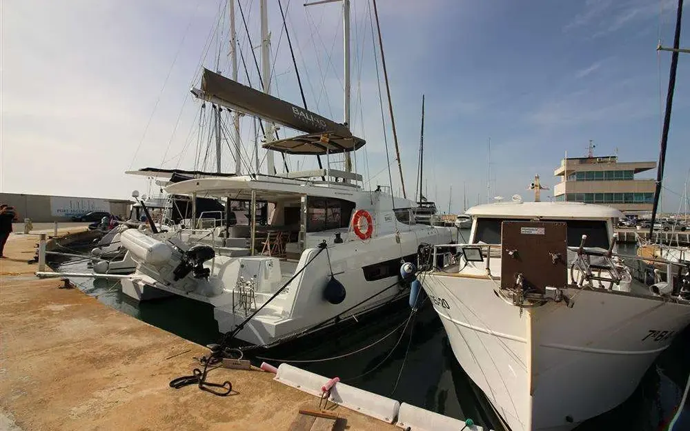 slider 0 Bali Catamarans Bali 4.6