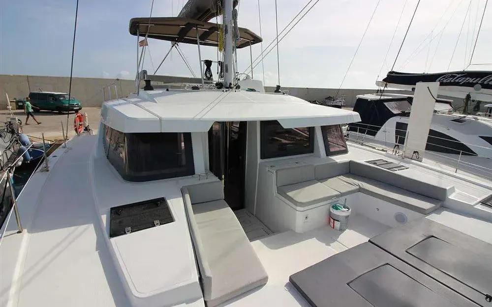slider 15 Bali Catamarans Bali 4.6
