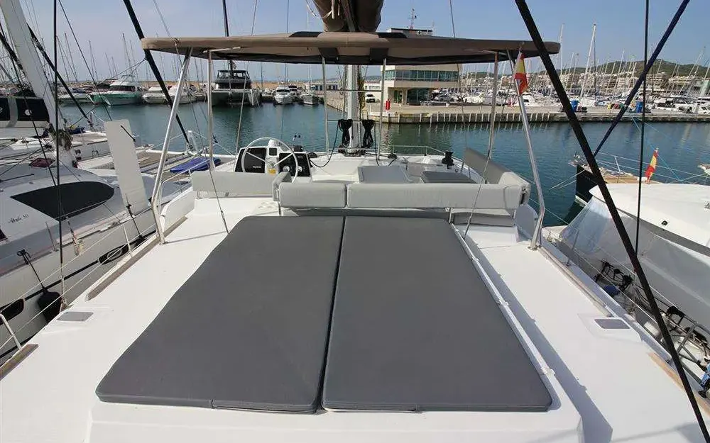 slider 19 Bali Catamarans Bali 4.6