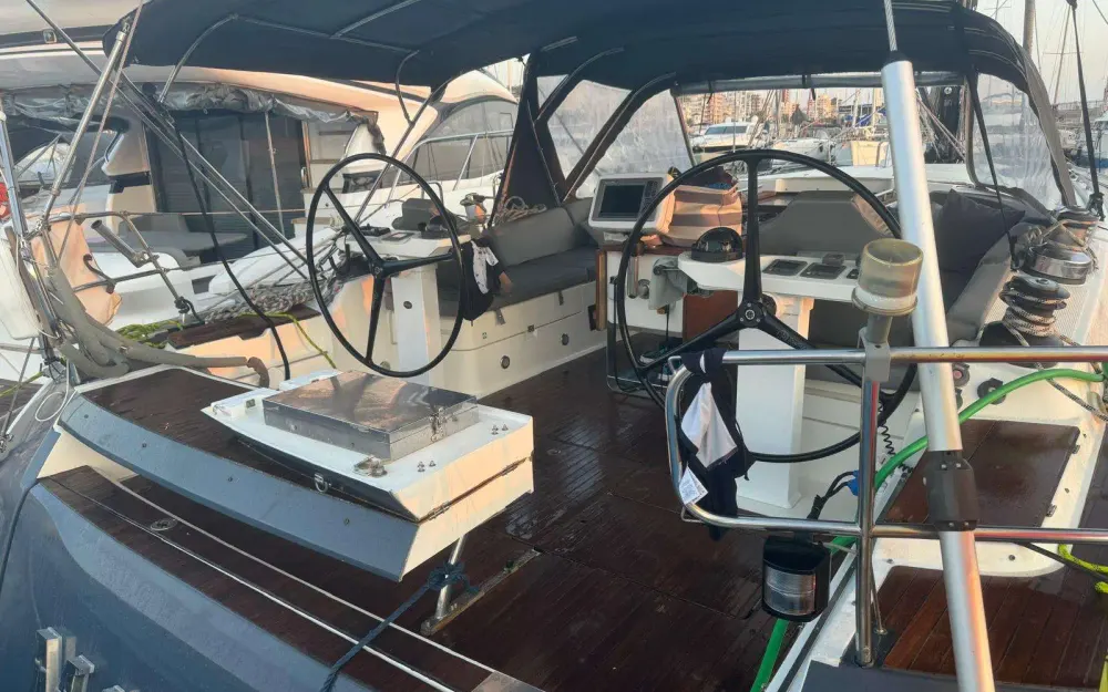 slider 15 Bavaria  55 Cruiser