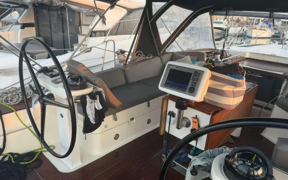 slider 5 Bavaria  55 Cruiser