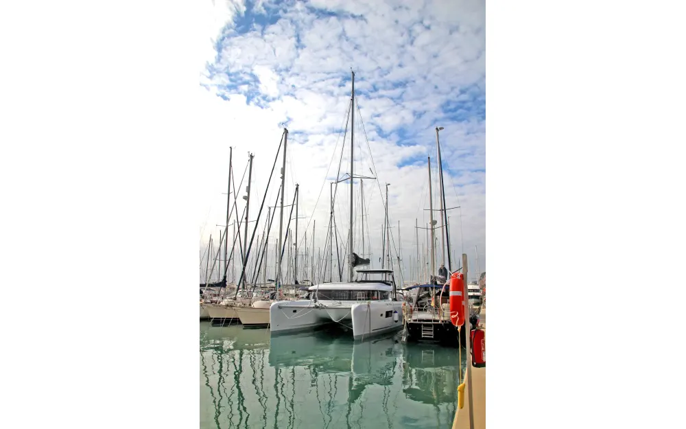 slider 13 Lagoon  42