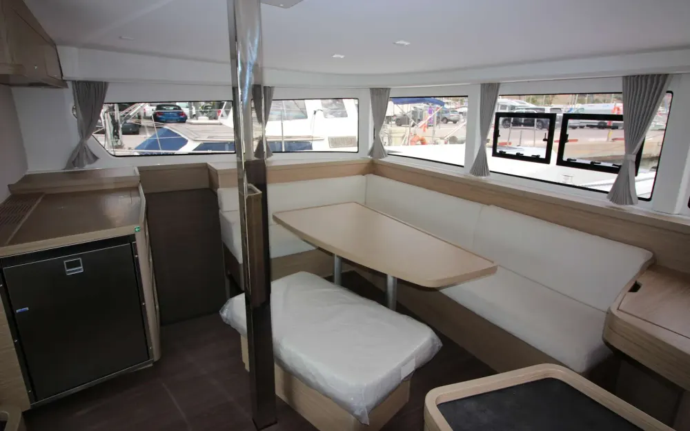slider 25 Lagoon  42
