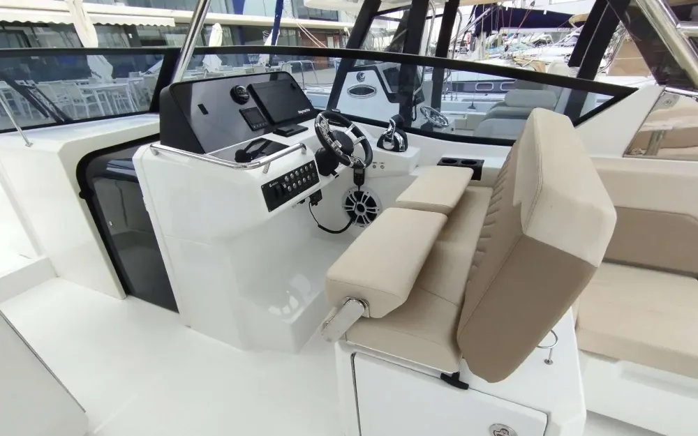 slider 13 Aquila  32