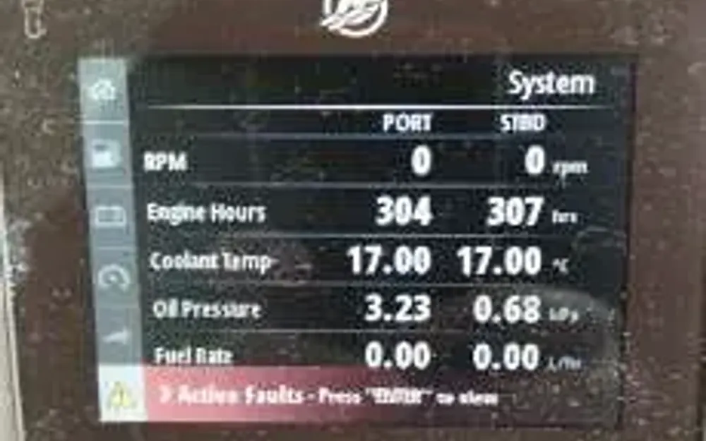 slider 16 Aquila  32