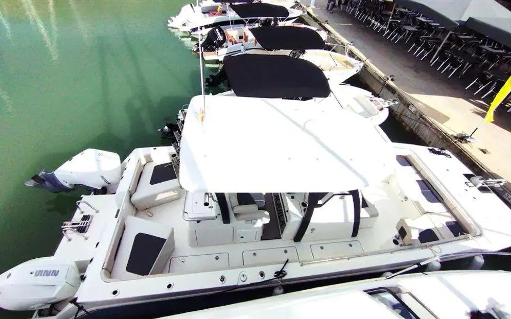 slider 4 Aquila  28 Molokai