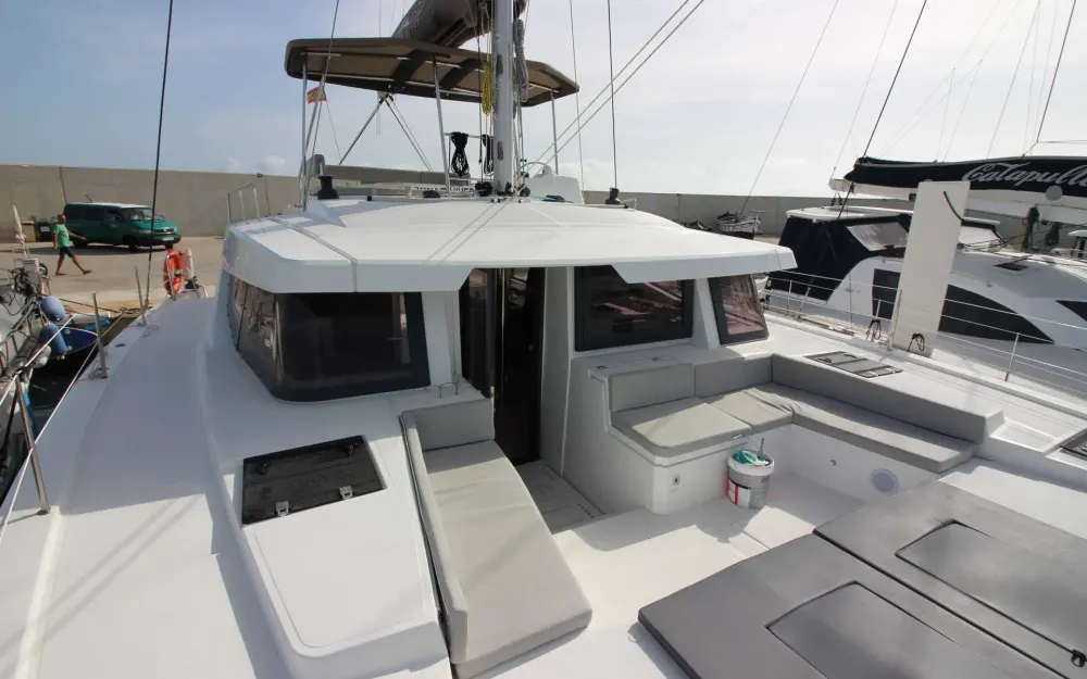 slider 19 Bali Catamarans Bali 4.6