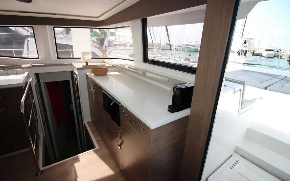 slider 27 Bali Catamarans Bali 4.6