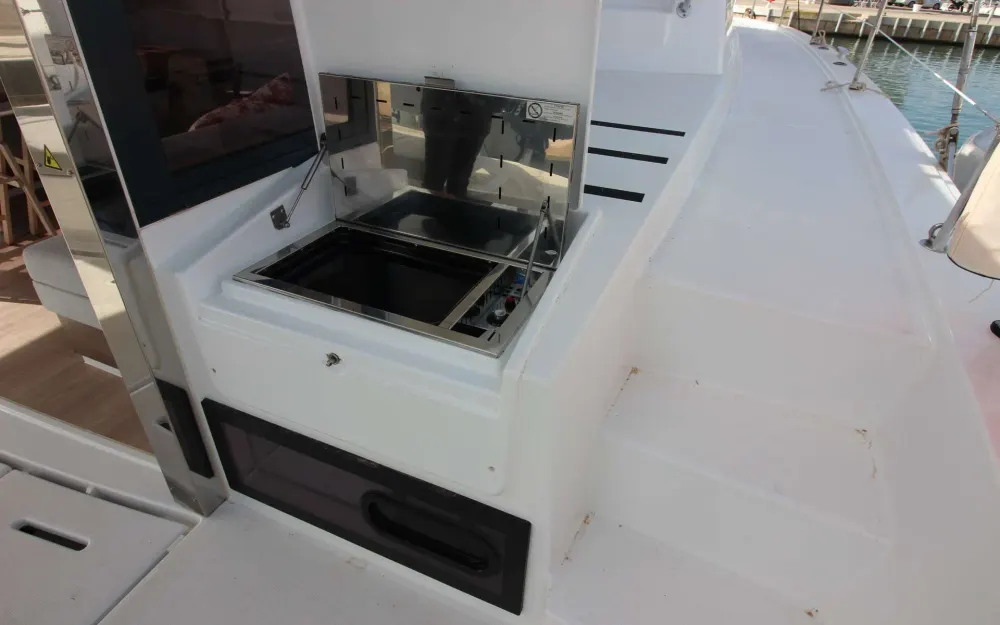 slider 32 Bali Catamarans Bali 4.6
