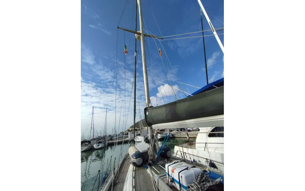 slider 11 Wauquiez Hood 38