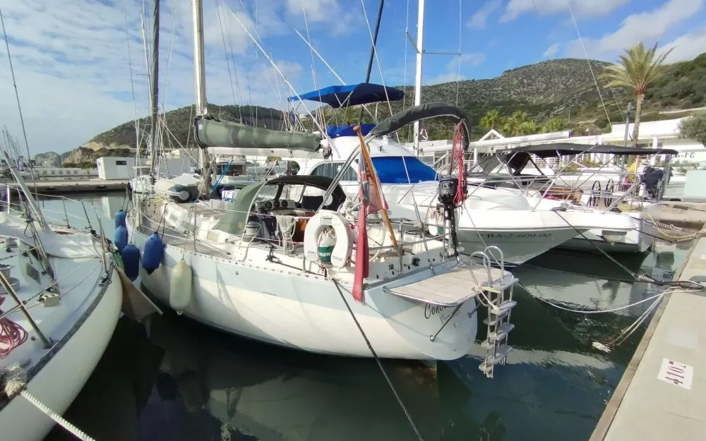 slider 8 Wauquiez Hood 38