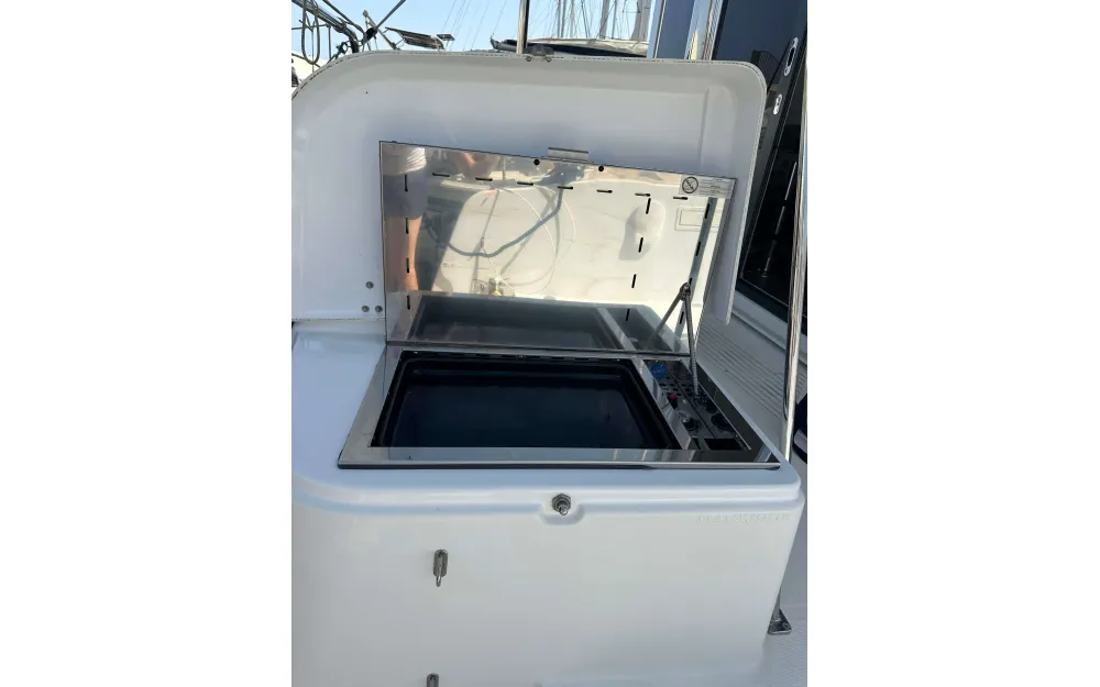 slider 15 Bali Catamarans Bali 4.2