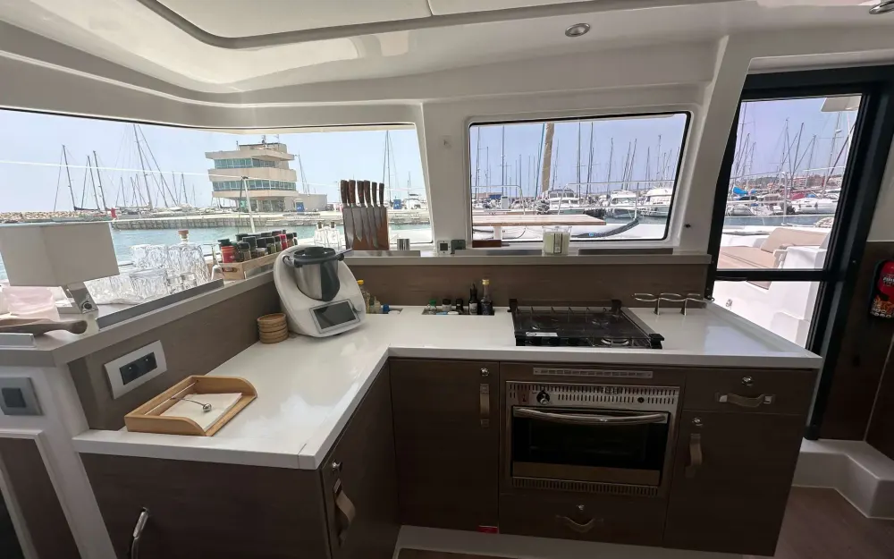 slider 17 Bali Catamarans Bali 4.2