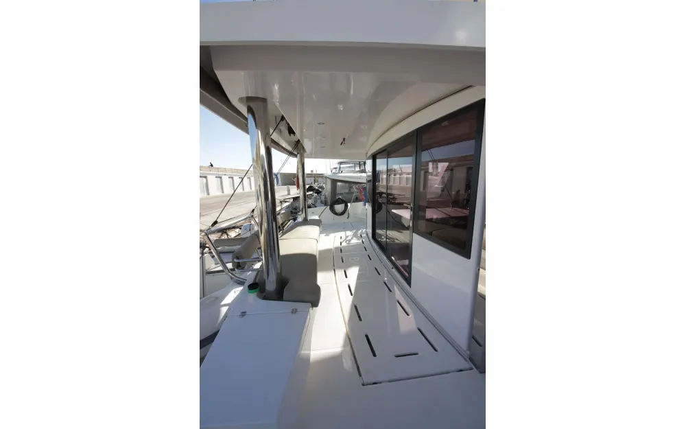 slider 12 Bali Catamarans Bali 5.4