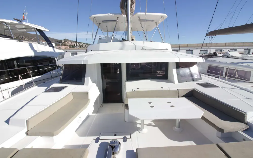 slider 33 Bali Catamarans Bali 5.4