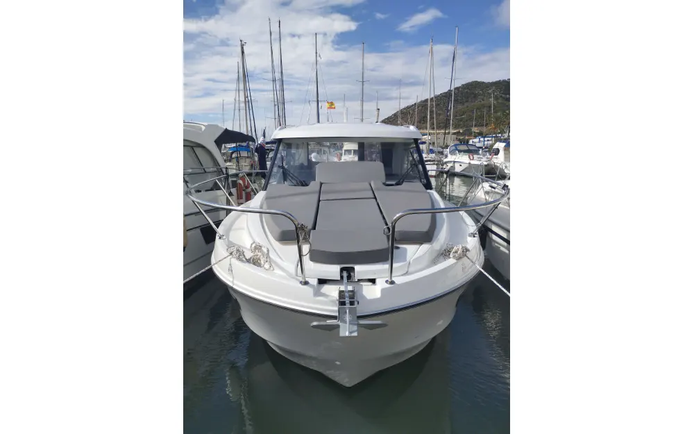 slider 19 Beneteau Antares Serie 9