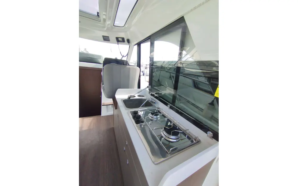 slider 37 Beneteau Antares Serie 9