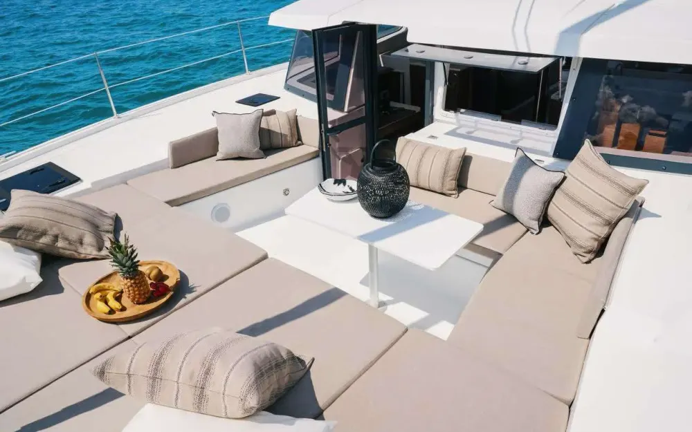 slider 34 Bali Catamarans Bali 4.2