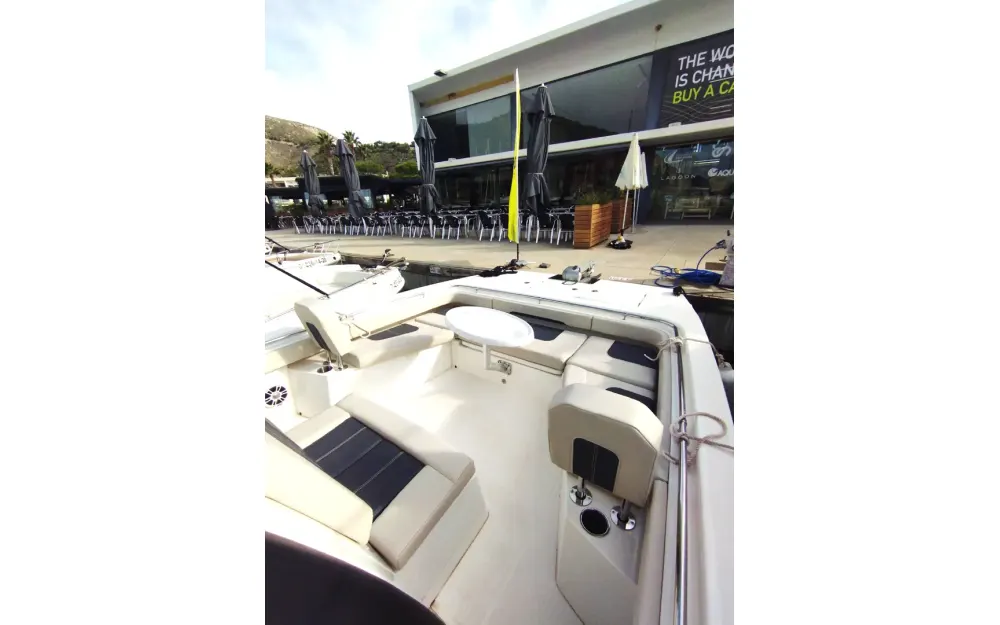slider 19 Aquila  28 Molokai
