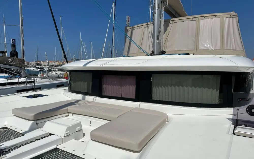 slider 13 Lagoon  46