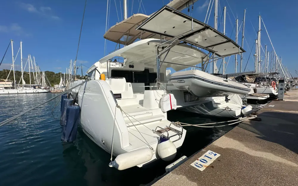 slider 20 Lagoon  46