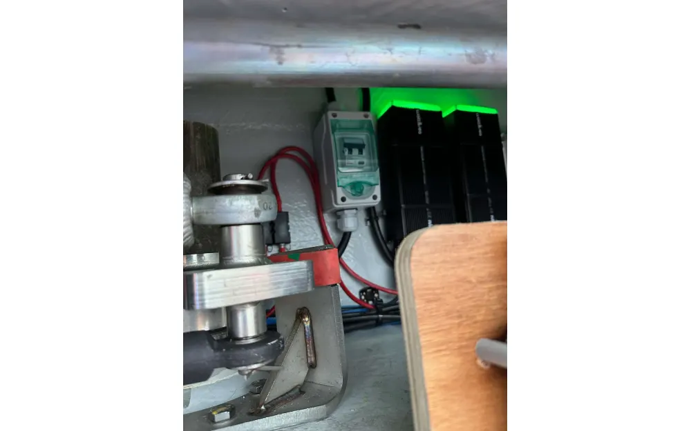 slider 45 Lagoon  46