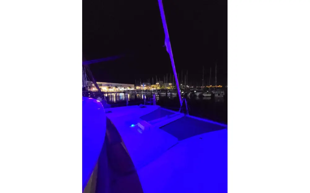 slider 6 Lagoon  46