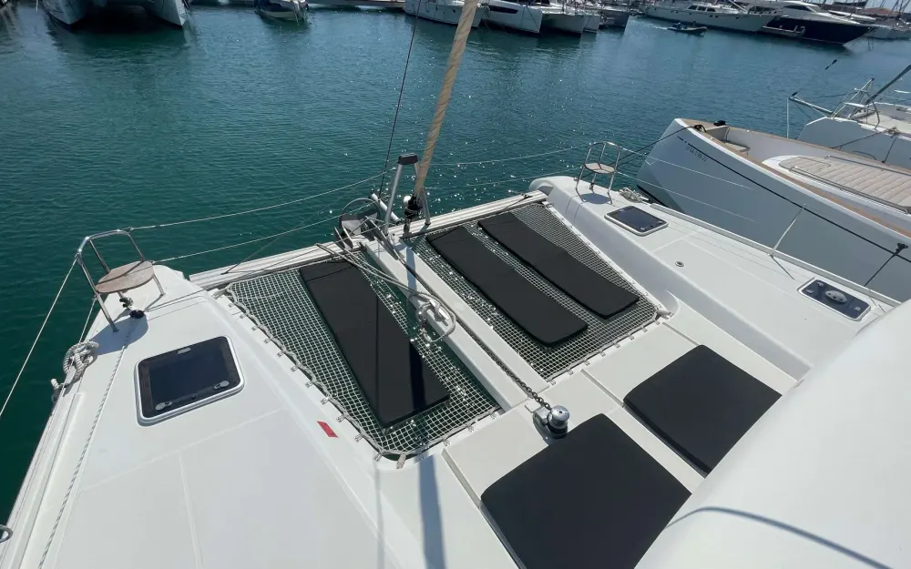 slider 10 Lagoon  42