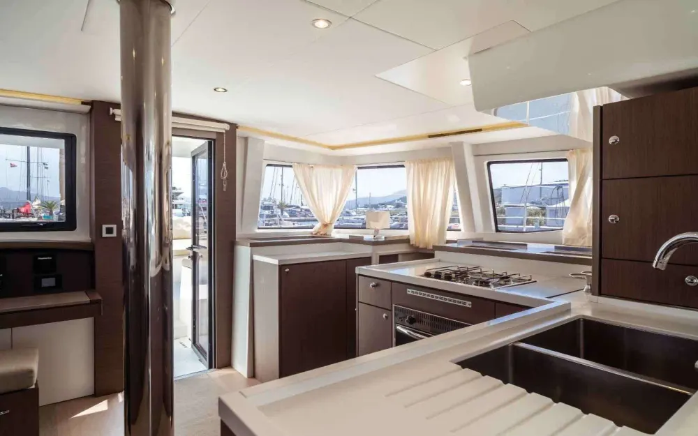slider 22 Bali Catamarans Bali 4.8