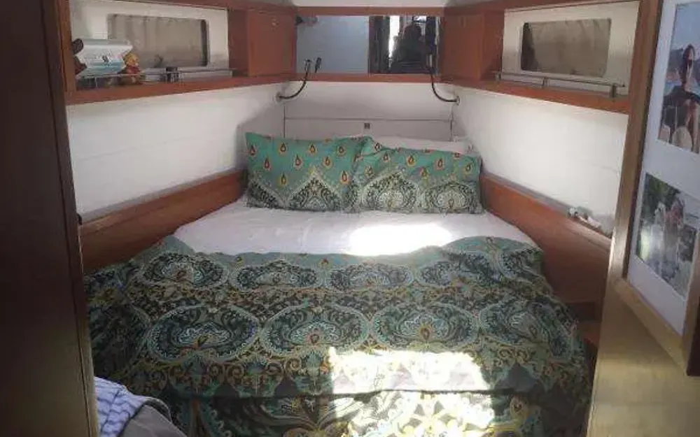 slider 17 Beneteau Sense 50