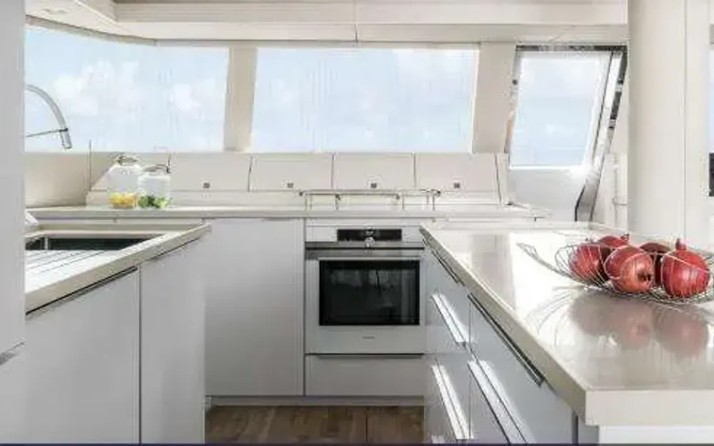 slider 1 Sunreef Yachts Sunreef 50