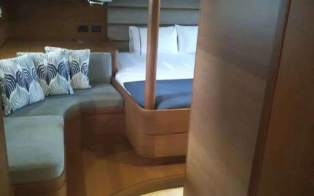 slider 1 Nordia  70 Performance Cruiser