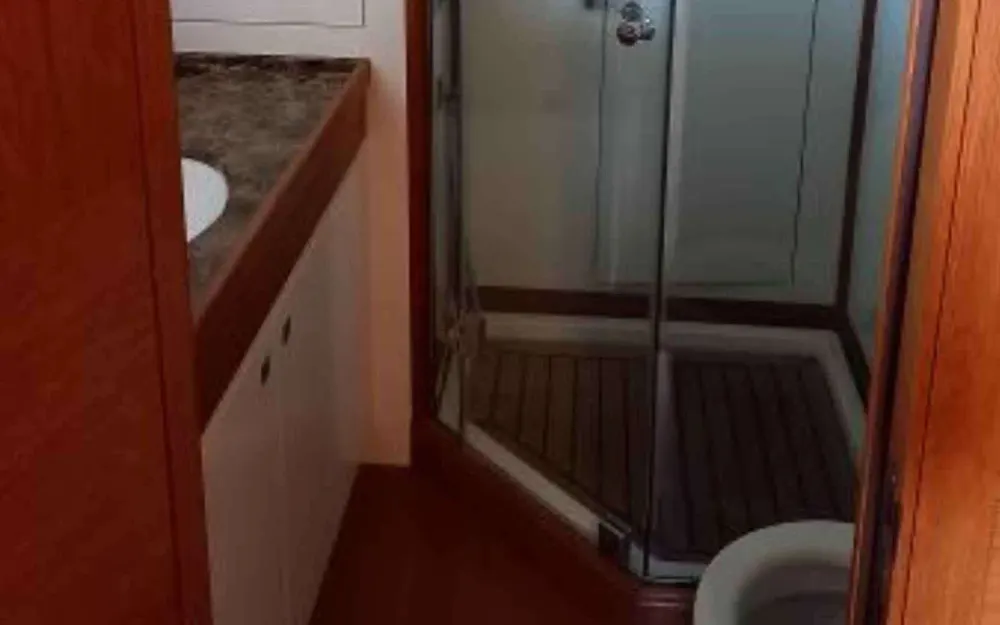 slider 20 Nordia  70 Performance Cruiser