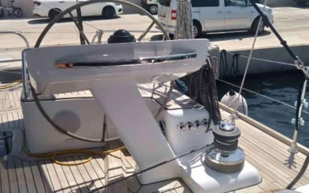 slider 2 Nordia  70 Performance Cruiser