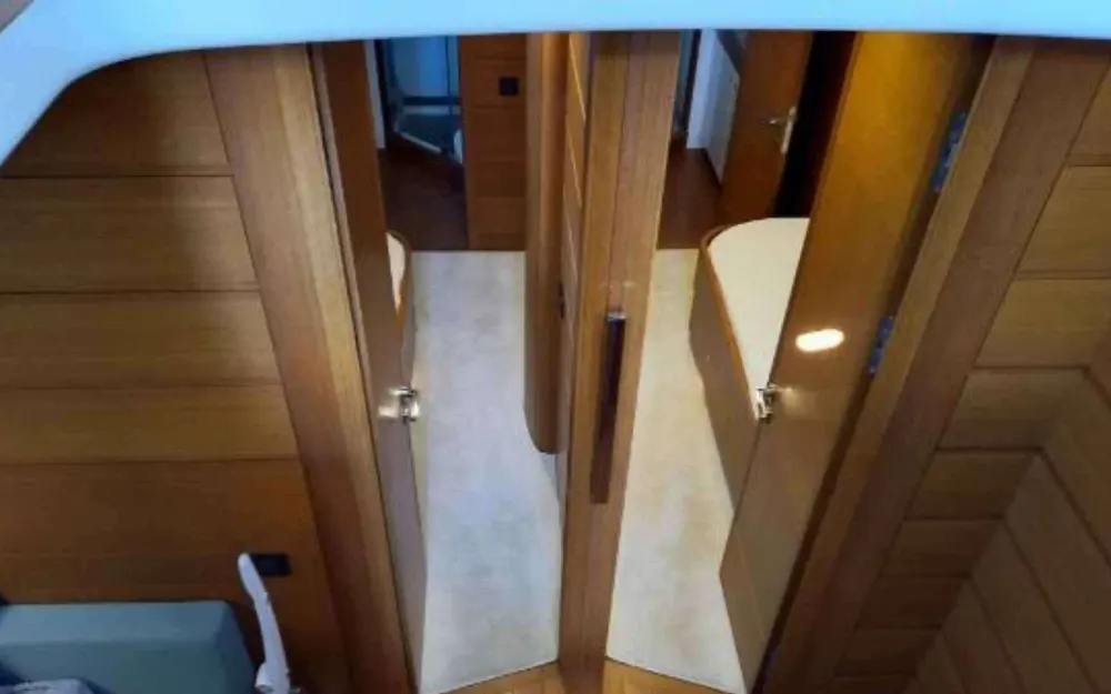 slider 39 Nordia  70 Performance Cruiser