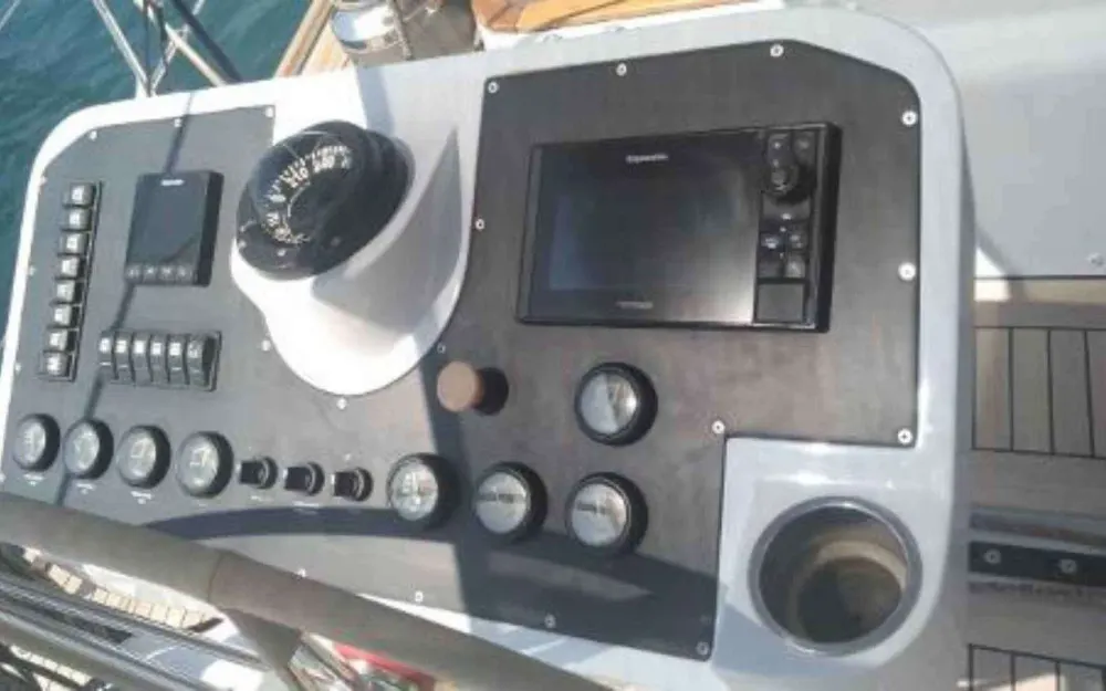 slider 43 Nordia  70 Performance Cruiser