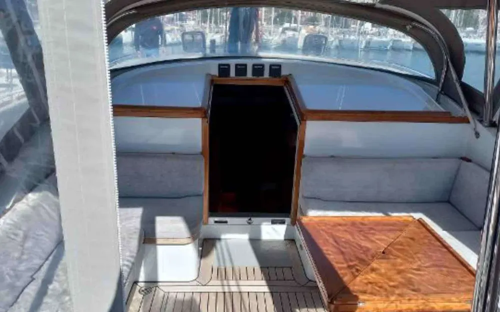 slider 4 Nordia  70 Performance Cruiser