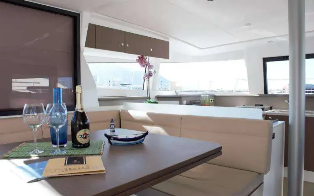 slider 6 Bali Catamarans Bali 4.3