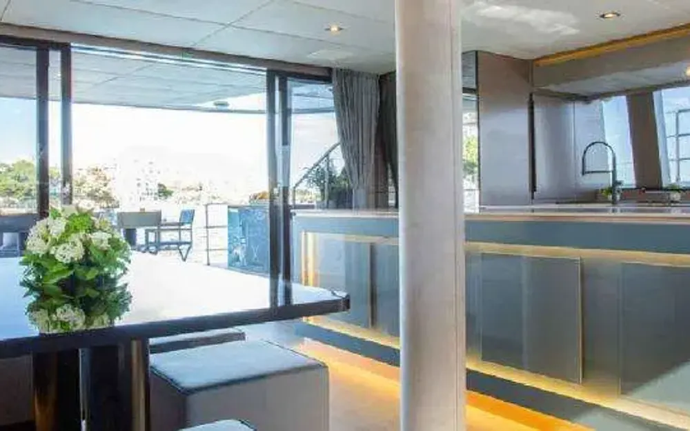 slider 12 Sunreef Yachts Sunreef