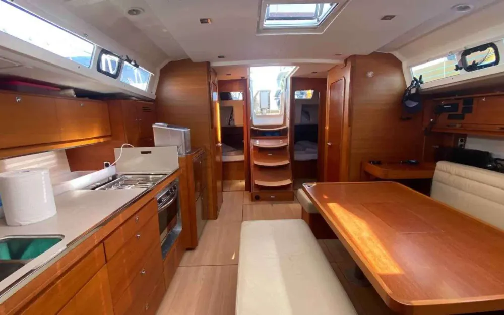 slider 8 Dufour  460 Grand Large