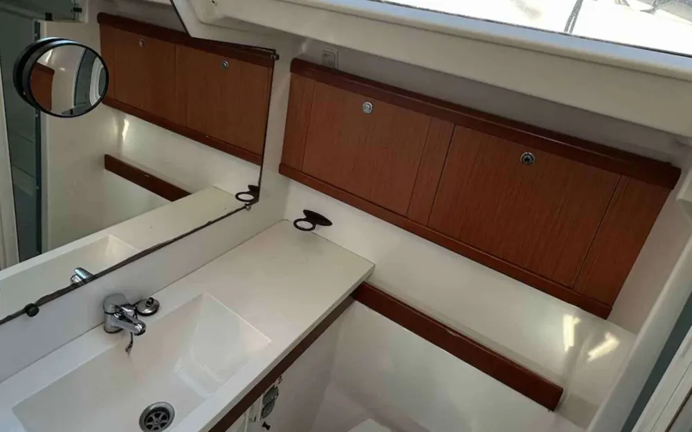 slider 10 Beneteau Oceanis 50