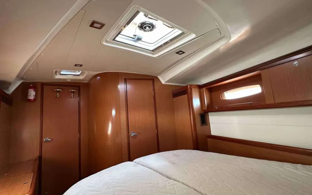 slider 23 Beneteau Oceanis 50