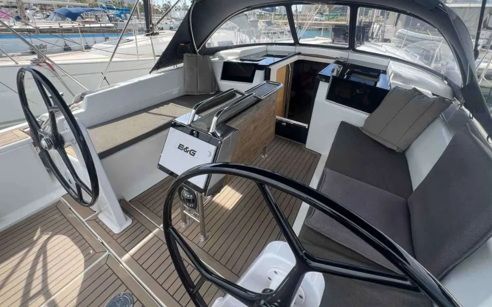 slider 19 Hanse  388